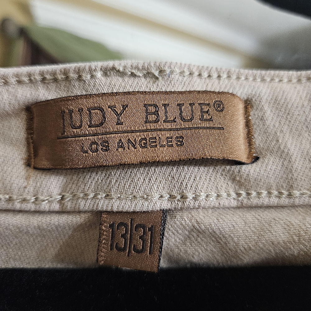 Judy Blue Tan Pants with Leather Logo Patch - Picture 2 of 4